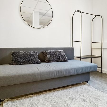 Group Friendly Comfort Central Stuttgart Apartment Exterior photo