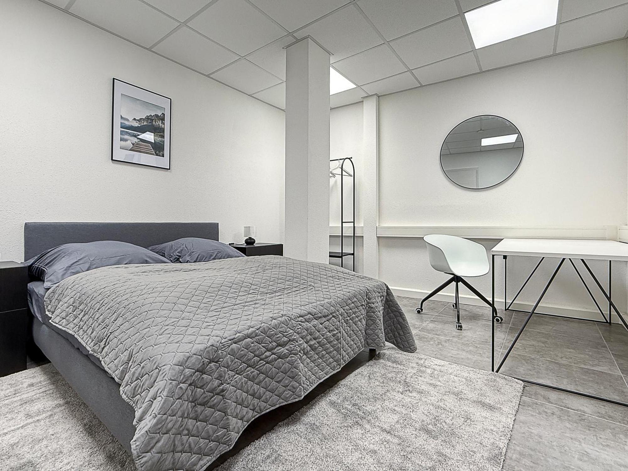 Group Friendly Comfort Central Stuttgart Apartment Exterior photo